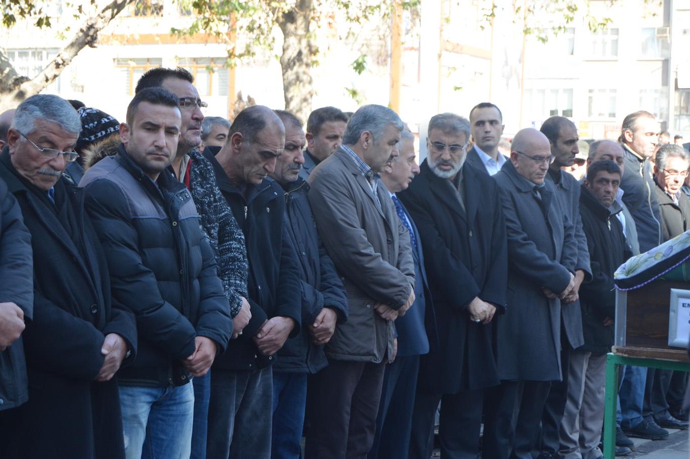 Taner Yıldız’ın acı günü Taner Yıldız’ın acı günü
